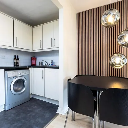Apartment Scandinavian-inspired 2bed Near River Liffey