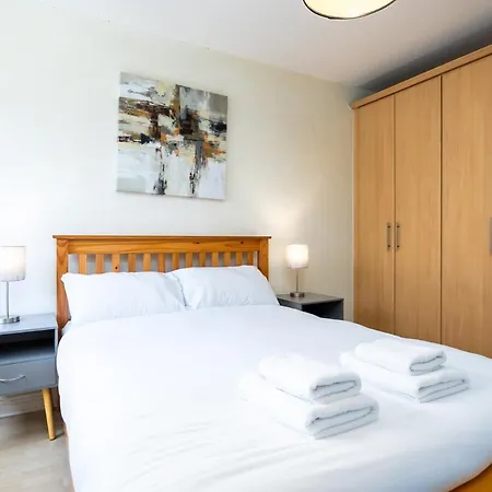 Scandinavian-inspired 2bed Near River Liffey * Dublin