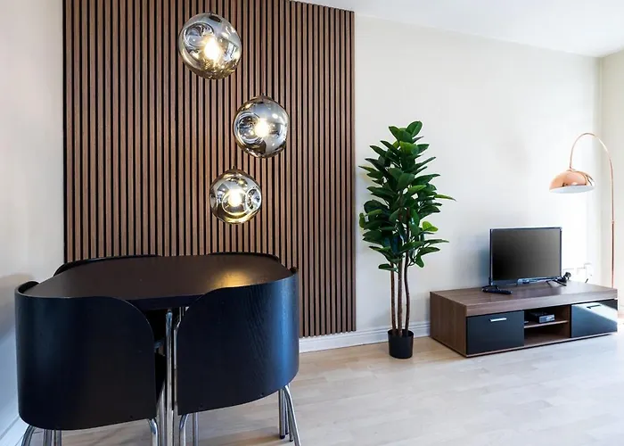 Daire Scandinavian-inspired 2bed Near River Liffey Dublin