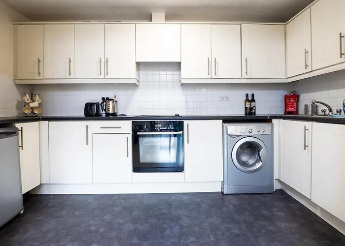 Scandinavian-inspired 2bed Near River Liffey